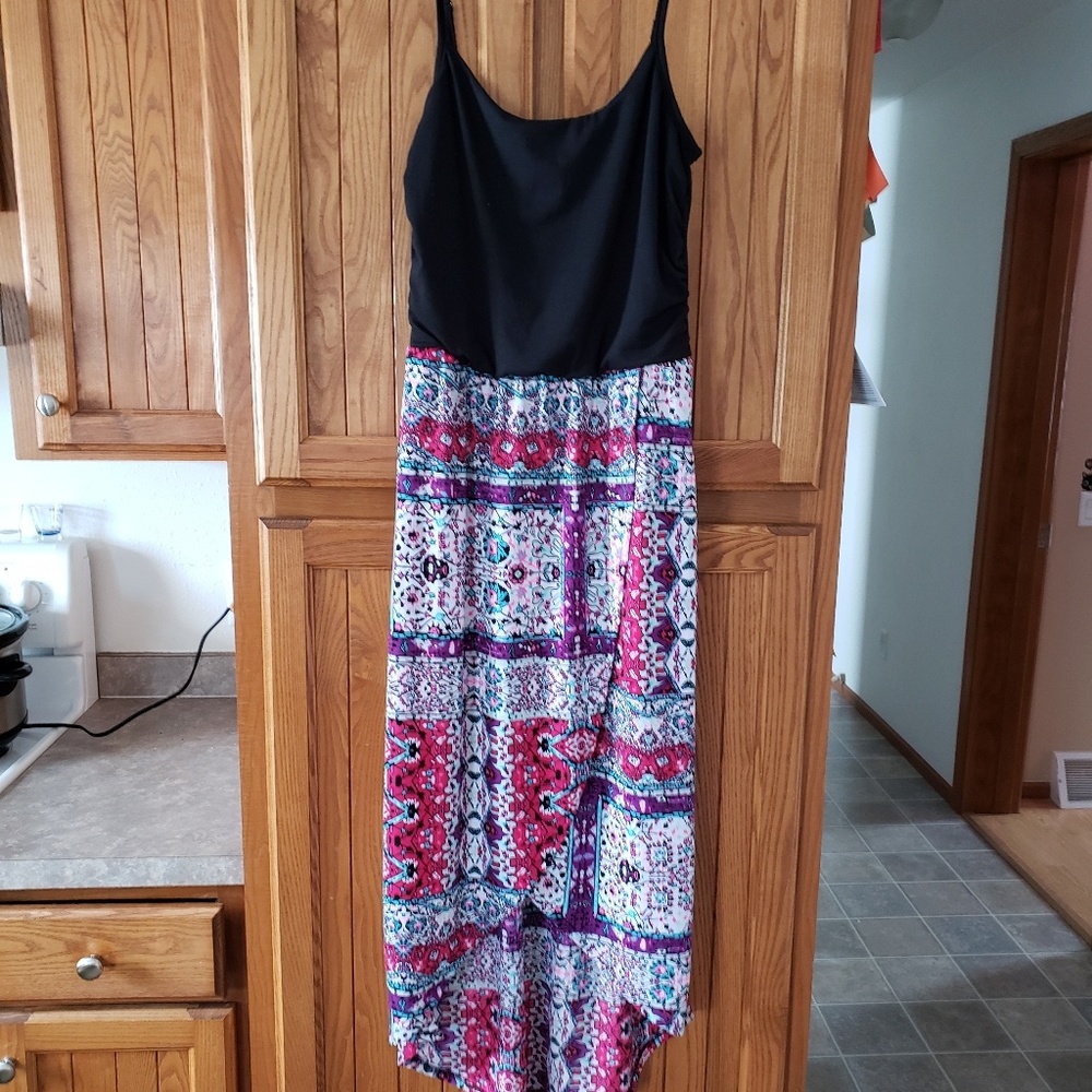 Asymmetrical adjustable strap dress size M